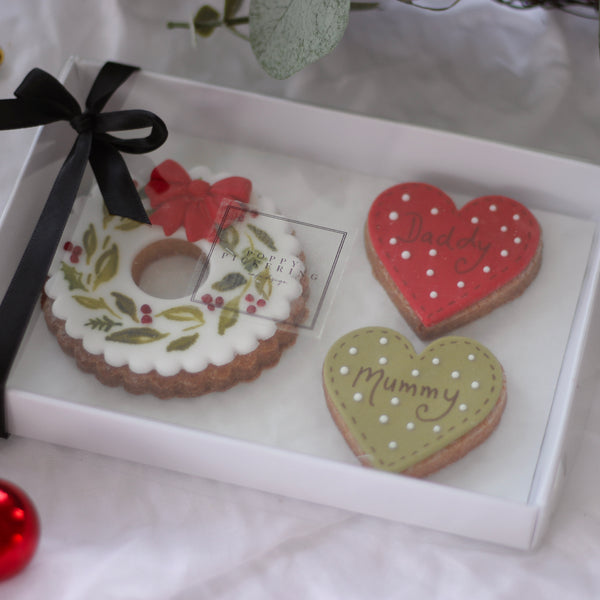 Christmas Wreath Postal Biscuit Box